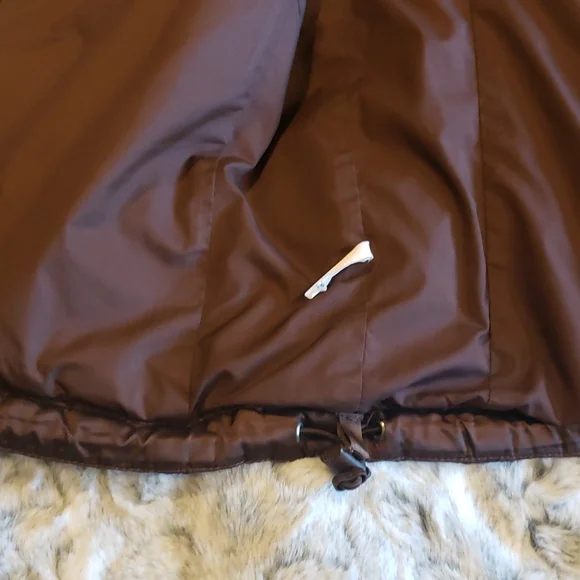 The North Face Brown Quilted Vest - Picture 6 of 8